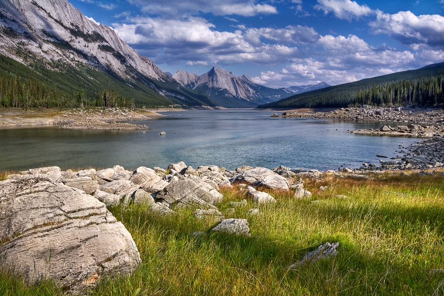 Medicine Lake\n\nJasper National Park, Alberta\n\n22 August, 2009