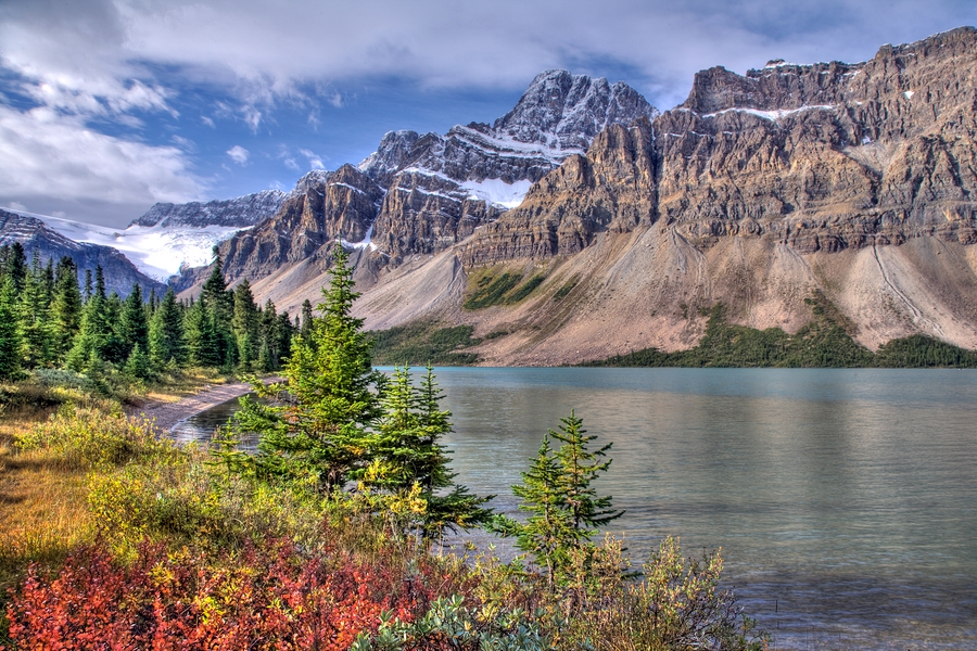 Crowfoot Glacier\n\nBow Lake, Banff National Park, Alberta\n\n9 September, 2009