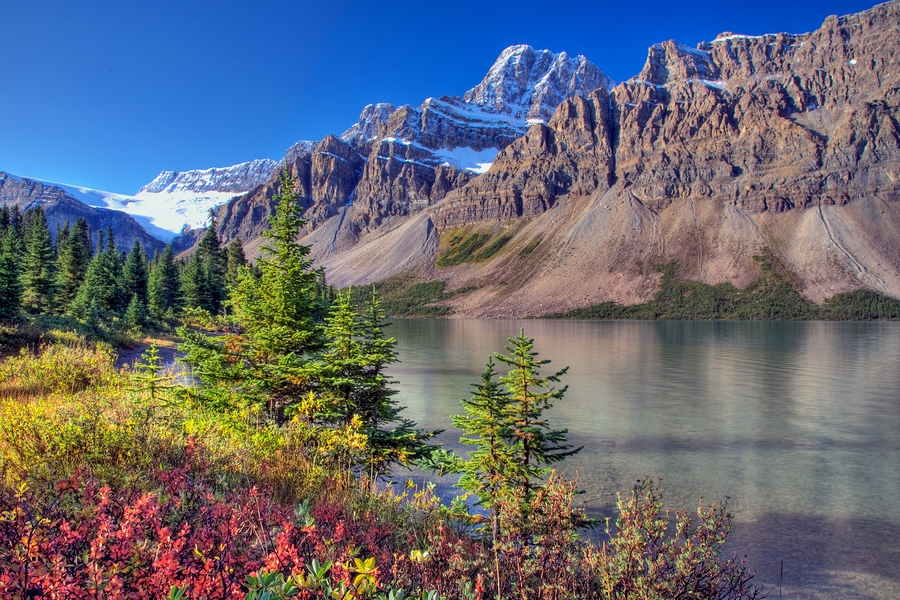 Crowfoot Glacier\n\nBow Lake, Banff National Park, Alberta\n\n10 September, 2009