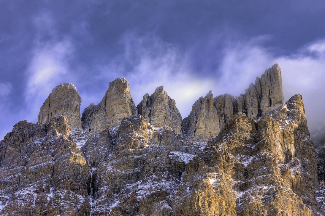 Rocky Mountain House, Ice Fields Parkway, Alberta\n\n27 October, 2011