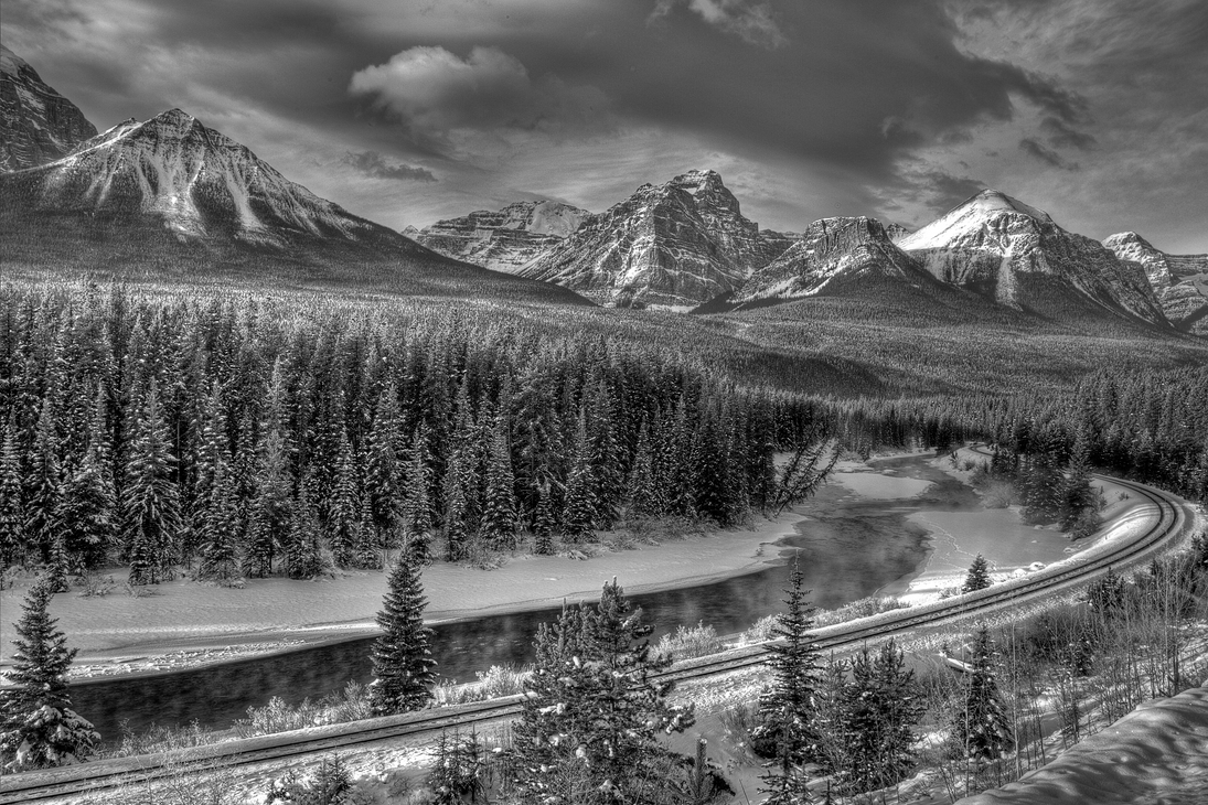 Morant's Corner, Bow Valley Parkway, Banff National Park, Alberta\n\n10 December, 2011