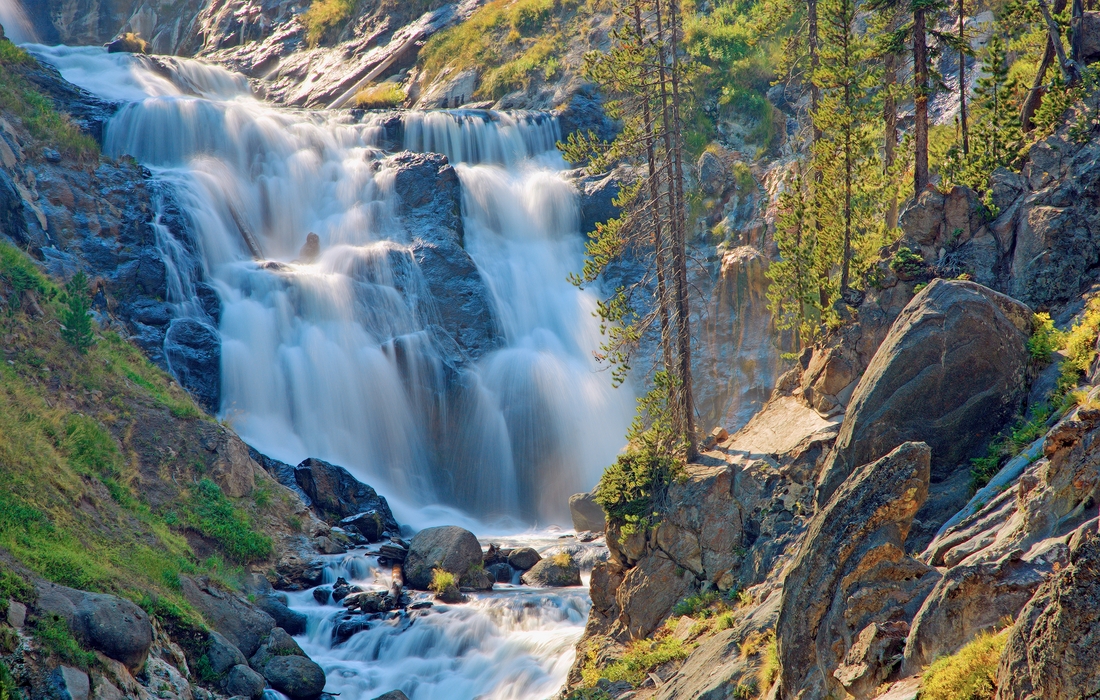 Mystic Falls, Biscuit Basin, Yellowstone National Park, Wyoming\n\n5 September, 2012