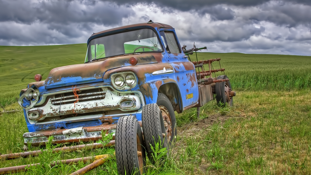 Skeen School Bone Yard, Fulgate Road, Near Palouse, Washington\n\n18 June, 2013