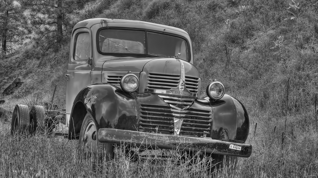 Brayton Road, Near Pullman, Washington\n\n19 June, 2013