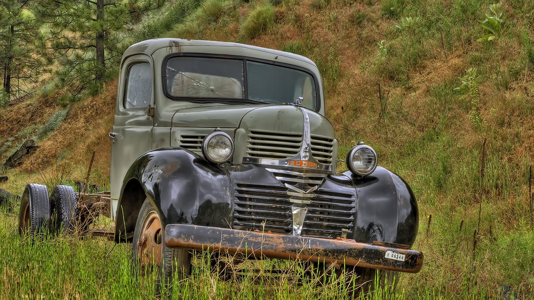 Brayton Road, Near Pullman, Washington\n\n19 June, 2013